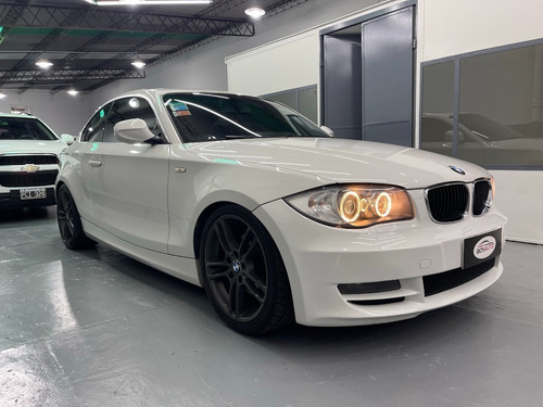 Imagen 6 de 15 de Bmw Serie 1 2.5 125i 218hp Executive At Levas Navegador 2010