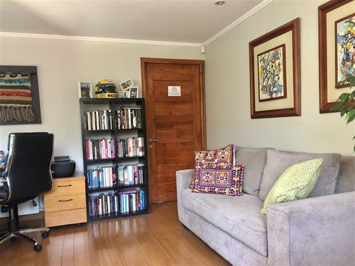 Casa En Arriendo De 5 Dorm. En Vitacura