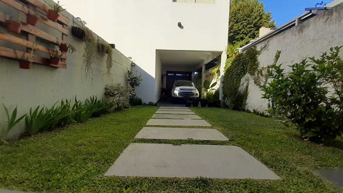 Imagen 3 de 20 de Duplex En Venta En La Plata