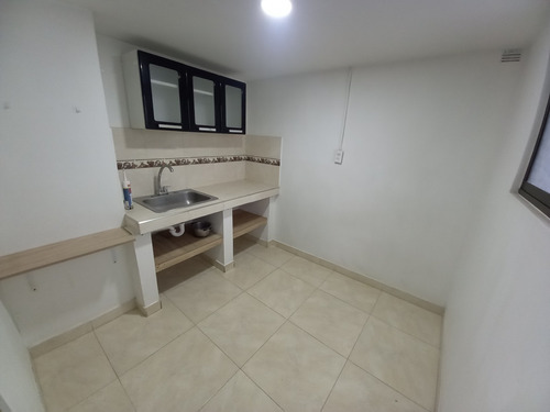 Apartamento Para Venta En San Joaquin (24644).