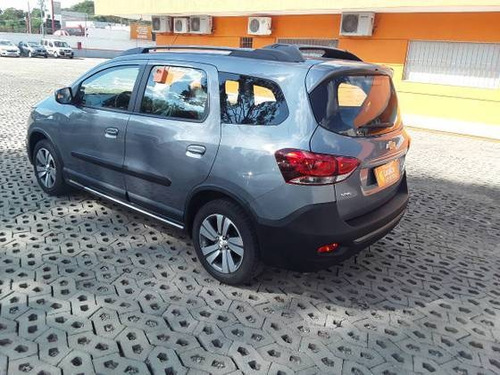Imagem 6 de 9 de Chevrolet Spin 1.8 Activ7 8v Flex 4p Automático