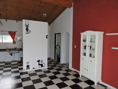 Imagen 8 de 19 de Casa Quinta En Veronica, 1.5 Hectareas