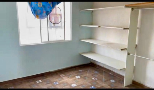 Corregidora Qro., Departamento, Recién Remodelado Con Piso Y Azulejo En Baño Y Cocina, Listo Para Usar Con Protecciones Ubicado En El Tercer Piso