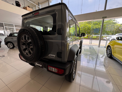 Suzuki Jimny 1.5 Glx At