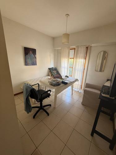 Venta Triplex En Barrio Village San Lorenzo Apto Credito