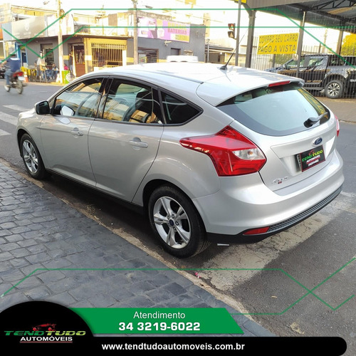 Imagem 3 de 7 de Ford Focus Se 1.6 Prata 2014