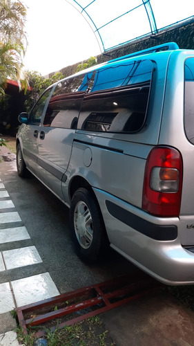 Chevrolet  Venture  Minivan