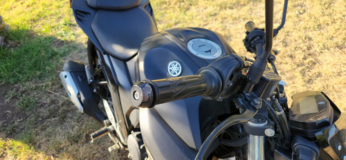Yamaha Fz25, Papeles Y Mantencion Al Día.