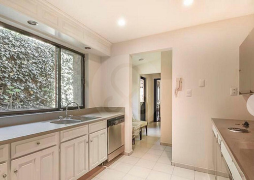 Casa En Venta En Bosque De Las Lomas