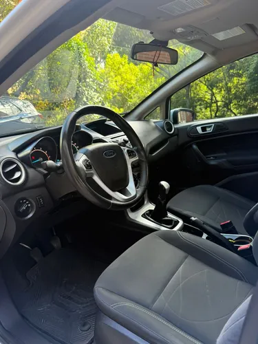 Ford Fiesta 1.6 Sportback Se Mecánica
