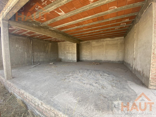 Imagen 4 de 12 de Venta Terreno Con Depósito Y Local Comercial- Cipolletti
