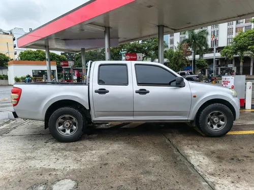 Hyundai Santa Fe 2.7 Gls At