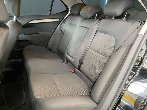 Citroën C4 Lounge 1.6 Live Business Thp Flex Aut. 4p