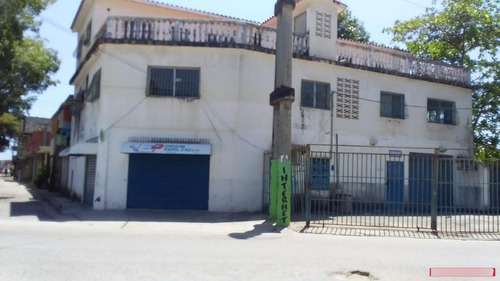 Edificio En Venta Higuerote 