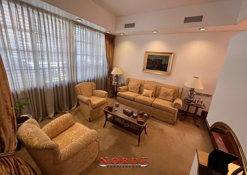 Venta Casa 5 Ambientes Barrio Naon Mataderos