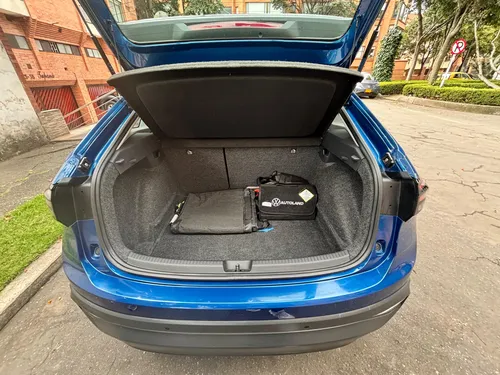 Volkswagen Nivus 1.0t Comfortline 6AT