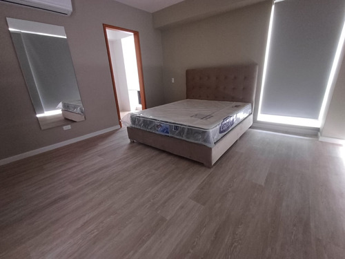Alquiler/pb/duplex/ La Castellana/150m2/tza-70m2/ 2h-3b-2pe