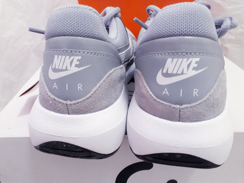 Nike Air Max Nostalgic Tamanho 40 (8.5 Us)