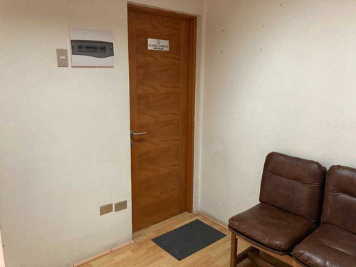 Imagen 1 de 7 de Oficina Amoblada Arriendo | 8 M² | Cocina-sala