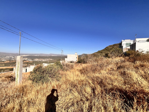 Terreno De 400m2 Con Título De Propiedad, Uso De Suelo Mixto, San José El Alto, Qro. Am