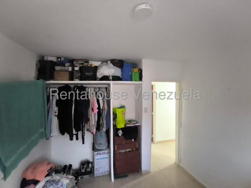 Diana C. Vende Apartamento De Oportunidad En San Diego, Monteserino. Vigilancia 24 Hrs, Pozo De Agua Rc-dc 25-19711