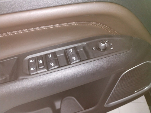 Imagen 8 de 15 de Jeep Commander 2.0 Overland Entrega Inmediata Agencia Oficia