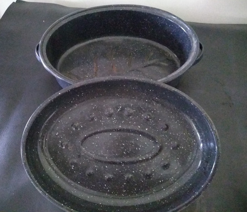 Olla Grande De Peltre Elíptica Con Su Tapa Usada Ideal Horno (Usado)