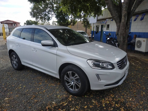 Volvo Xc60 2015/2015 Impecável E Com 4 Pneus Novos