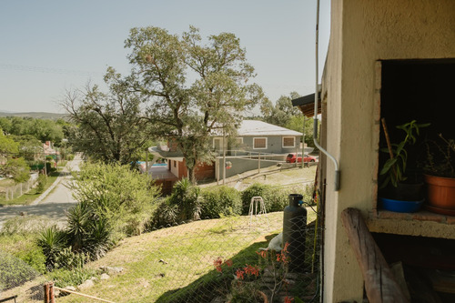 Oportunidad De Inversión. Complejo En San Antonio De Arredondo, 3 Departamentos.
