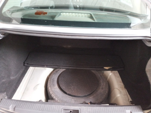 Renault Fluence 1.6 Confort 110cv 2012 Permuto