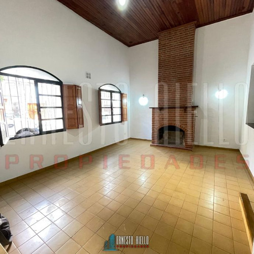 Casa En Alquiler En Quilmes Oeste