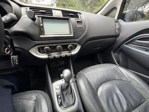 Kia Rio Ub Ex 1.4 2015