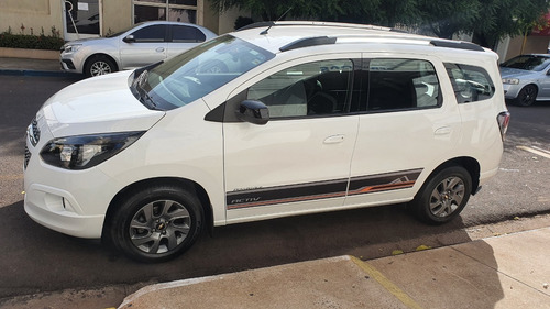 Chevrolet Spin 2017 Active