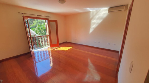 Residência Alto Padrão 500m2 - Interlagos