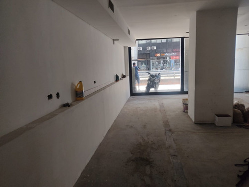 Imagen 3 de 6 de Venta Local 700m2 En Microcentro