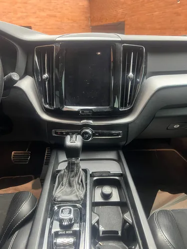 Volvo XC60 2.0 T5 Awd R-design
