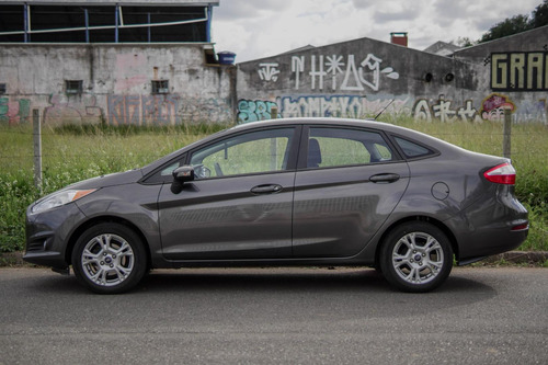 Ford Fiesta 1.6 Se Sedan 16v Flex 4p Powershift