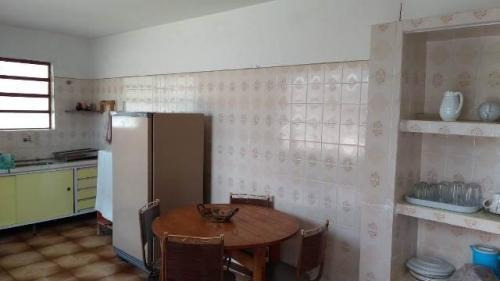 Imagem 7 de 14 de Casa Lado Praia Com Quintal E 3 Dormitórios - Itanhaém Sp