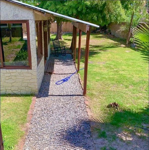 Venta Casa Lagomar Cinco Dormitorios