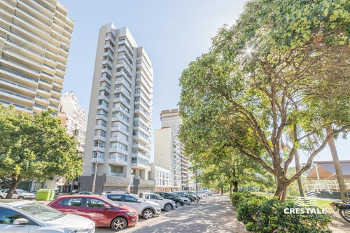 Imagen 4 de 26 de Departamento Piso Exclusivo Vista Al Rio 3 Dormitorios, Cochera - Barrio Martin, Rosario, Santa Fe