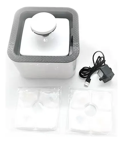 Fuente De Agua Bebedero Para Gatos Y Perros De 2.5 Litros