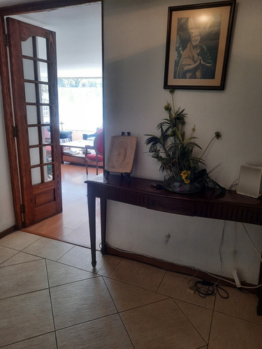 Gran Departamento Colón Con Tobalaba. Sin Comisión. Metro