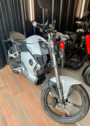Imagen 13 de 17 de Moto Electrica Scooter Super Soco Ts Italiana 2400watts