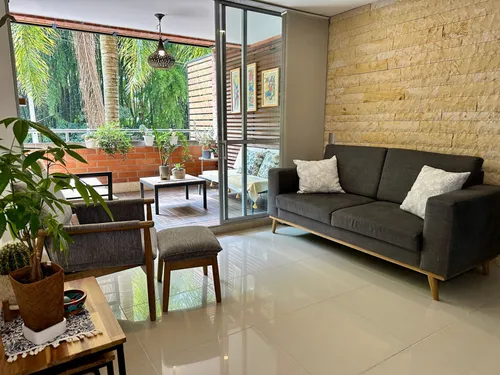 Apartamento En Venta En Loma El Chocho. Cod V12714