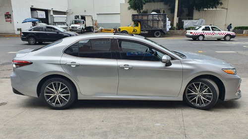 Toyota Camry 2.5 Xle Navegación At