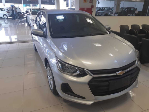 Chevrolet Onix Lt 1.0 (flex)