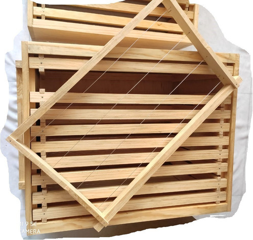 Caja Para Apicultura Completa + 1 Kg De Cera Estampada