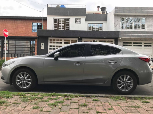 Mazda Mazda 3 Touring