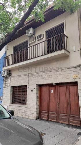 11 E/ 41 Y 42. Casa De 4 Dormitorios En Venta La Plata