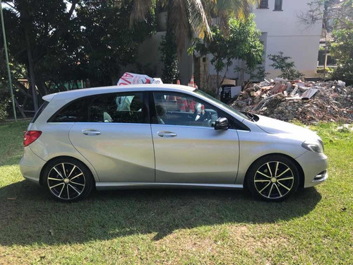 Mercedes-benz B200 Sport 2013